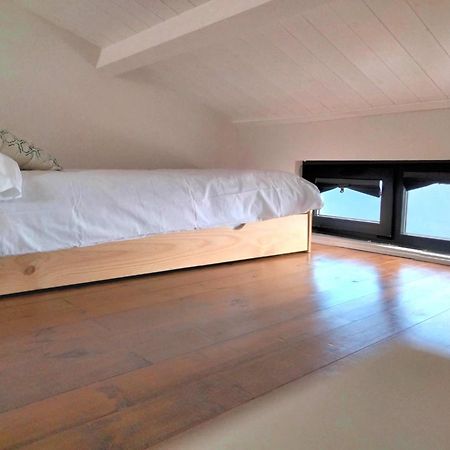 Vila Marina. Casa Marinera Con Terraza Sobre El Mar En Caion Cayon Room photo