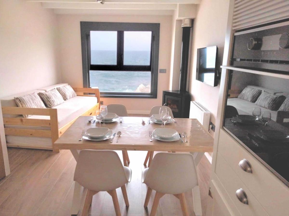 Vila Marina. Casa Marinera Con Terraza Sobre El Mar En Caion Cayon Exterior photo
