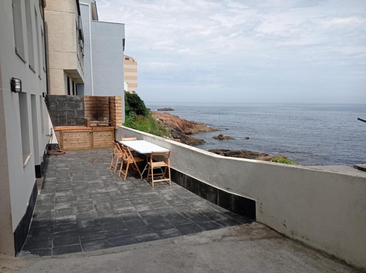 Vila Marina. Casa Marinera Con Terraza Sobre El Mar En Caion Cayon Exterior photo